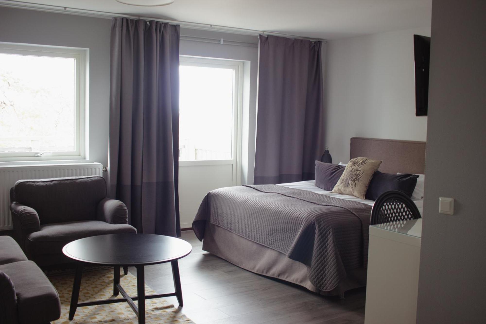Hornavan Hotell 아르예플로그 외부 사진