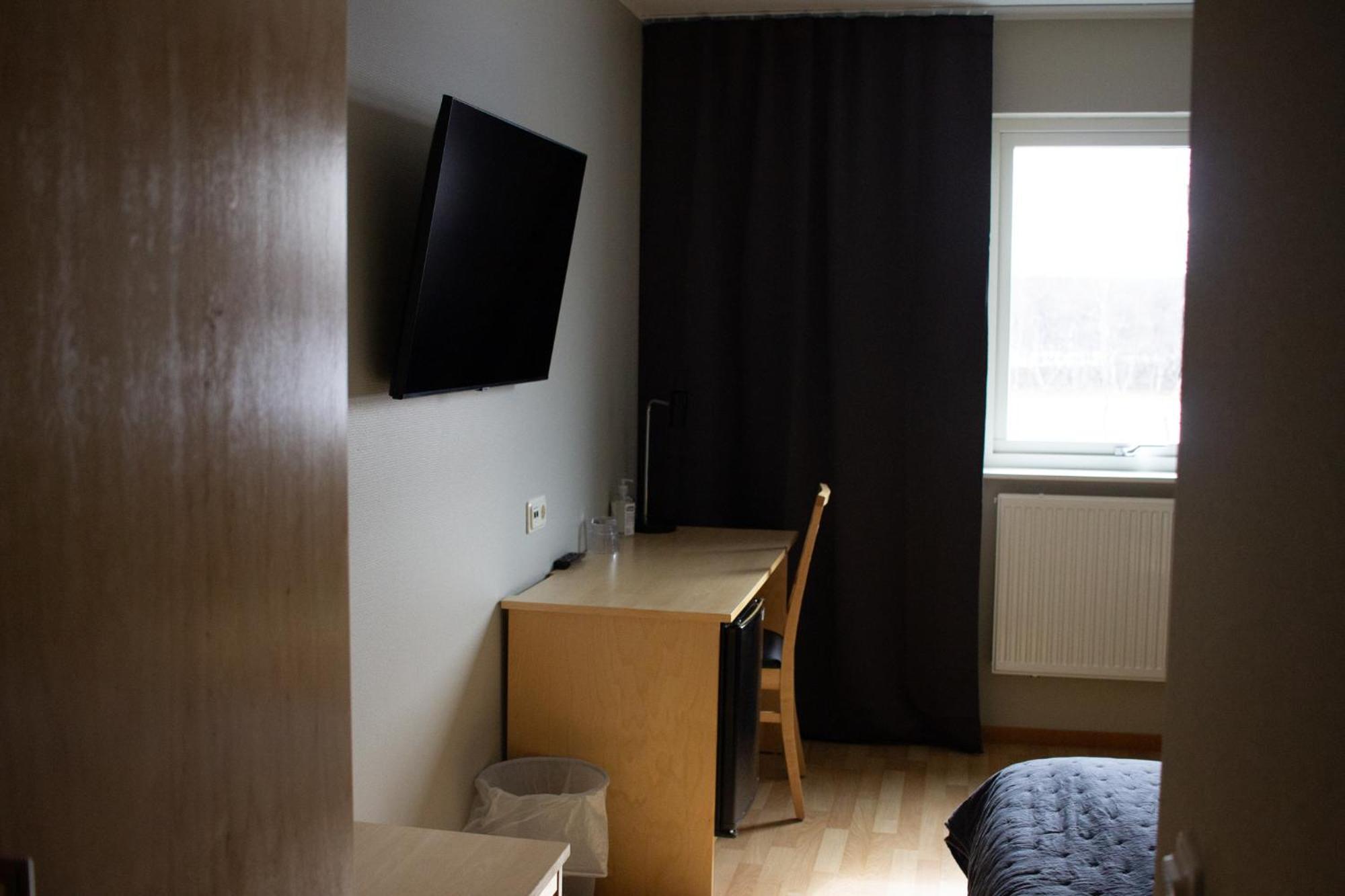 Hornavan Hotell 아르예플로그 외부 사진