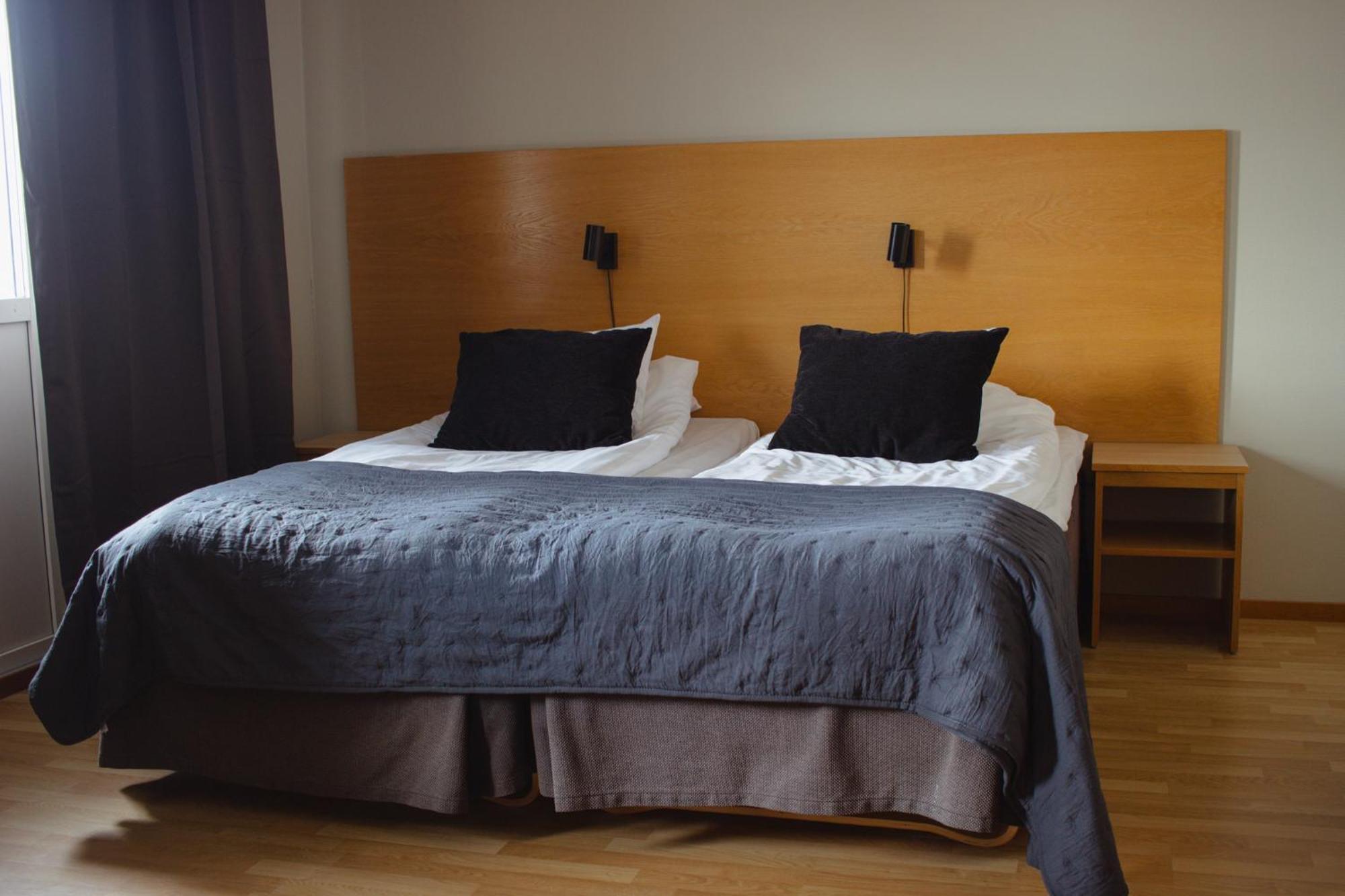 Hornavan Hotell 아르예플로그 외부 사진