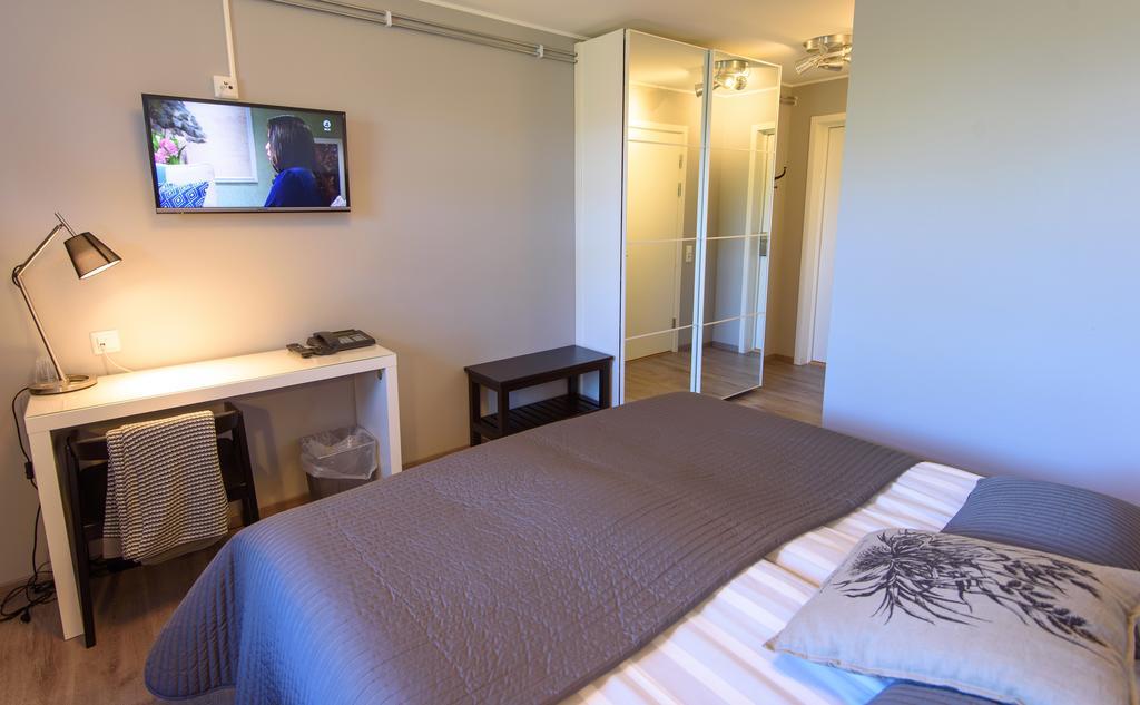 Hornavan Hotell 아르예플로그 외부 사진